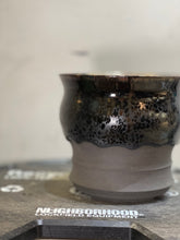 Load image into Gallery viewer, Ryuhoou Plantpot - Gansyo Large T
